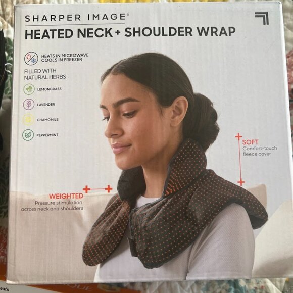 HEATED NECK + SHOULDER WRAP - Picture 2 of 4